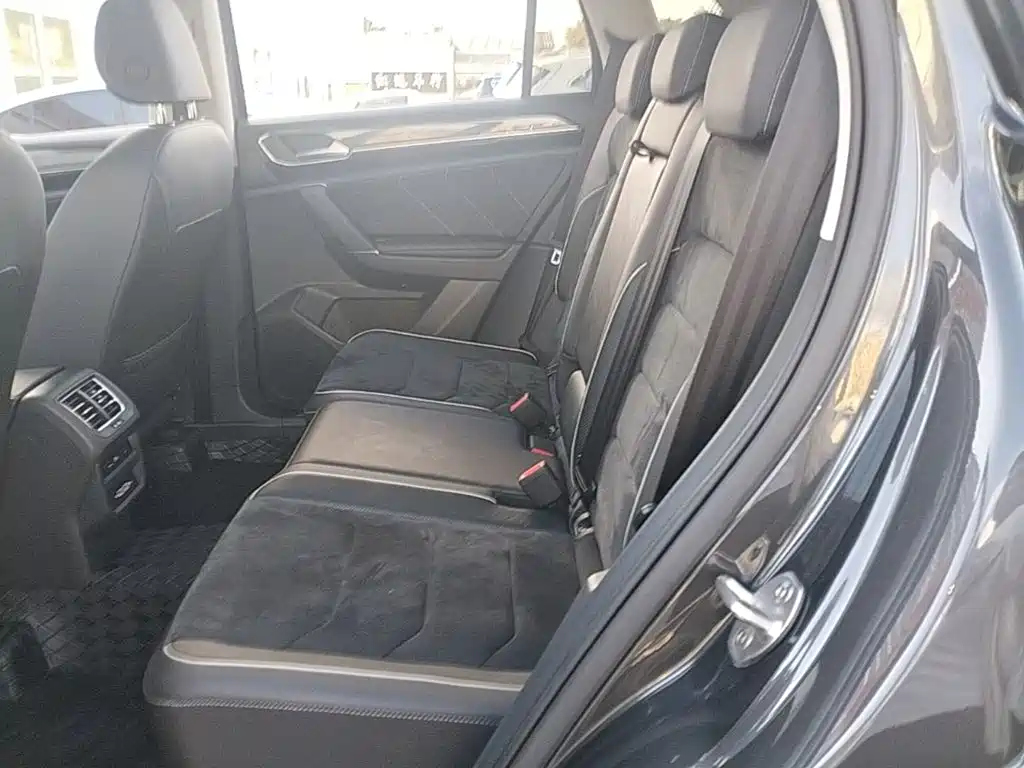 Volkswagen Tayron 2019 2019 330TSI 2WD Premium China VI