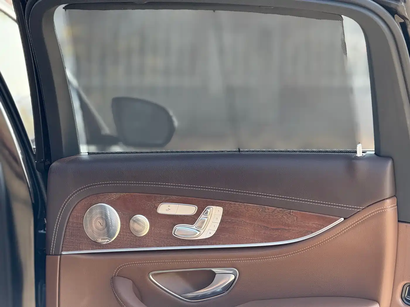 Mercedes-Benz E-Class 2023 E 300 L Luxury фото 14
