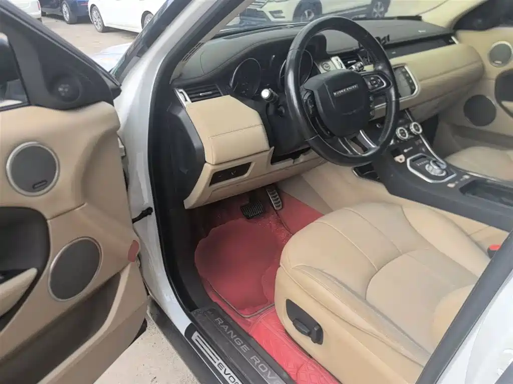 Land Rover Range Rover Evoque 2016 2.0T SE ZhiYao фото 16
