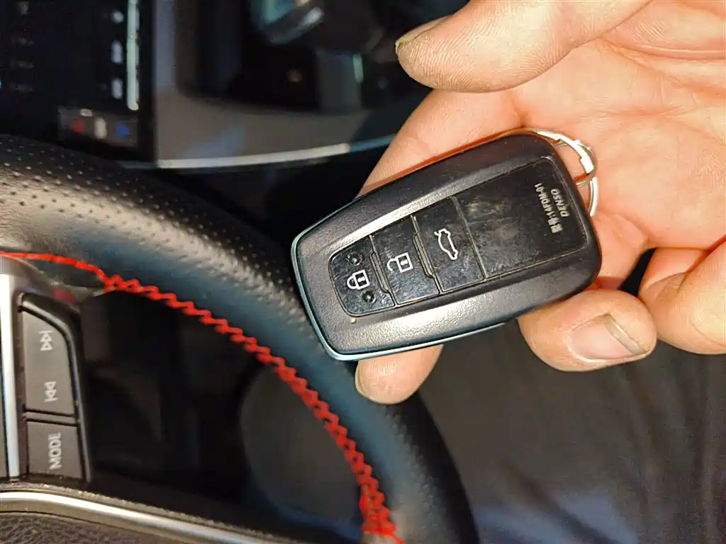 Toyota Avalon 2021 2.5L Luxury Edition фото 18