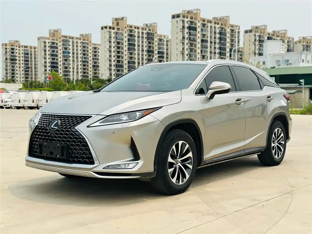 Lexus RX 2020 Facelift 300 2WD Comfort Edition