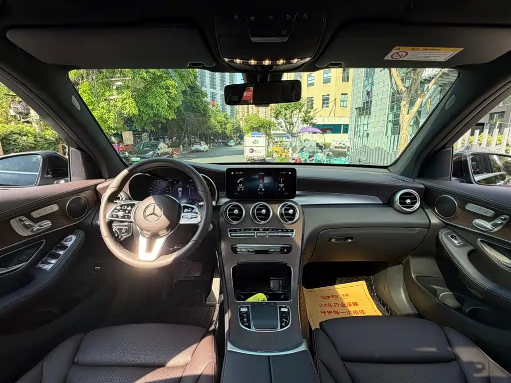 Mercedes-Benz GLC 2021 GLC 260 L 4MATIC Luxury фото 11
