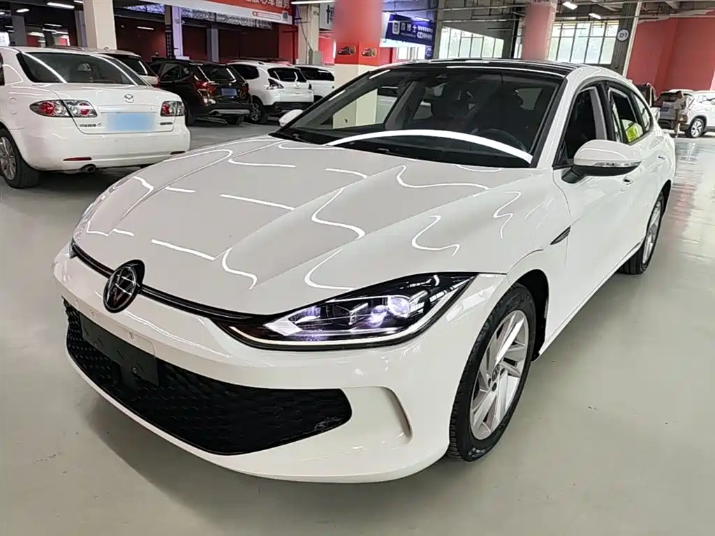 Volkswagen Lamando 2022 Lamando L 280TSI DSG Sporty Edition