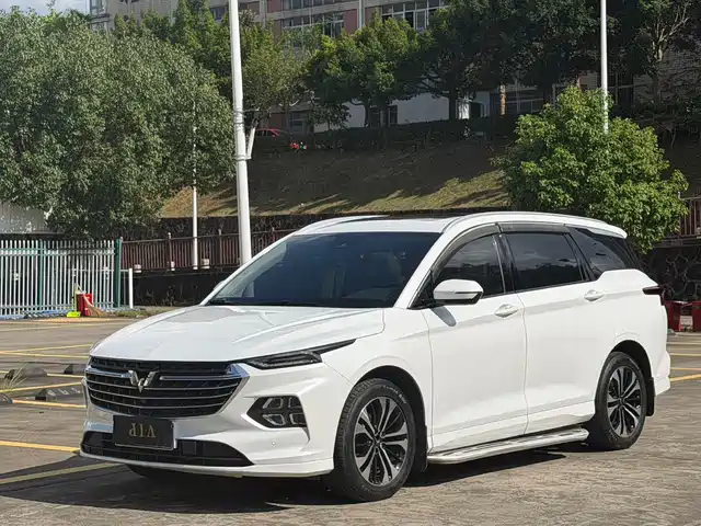 Wuling Motors Wuling Victory 2022 280T 1.5T CVT Flagship