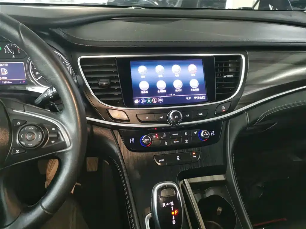 BUICK LACROSSE