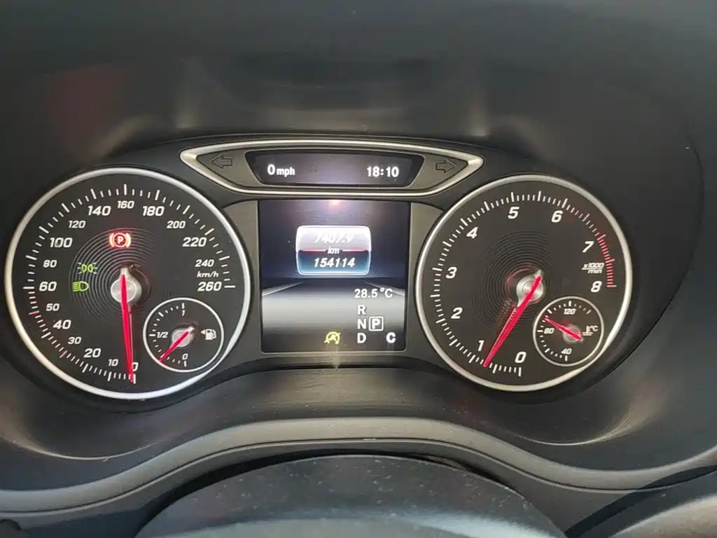 Mercedes-Benz B-Class 2015 B 200 Dynamic фото 12
