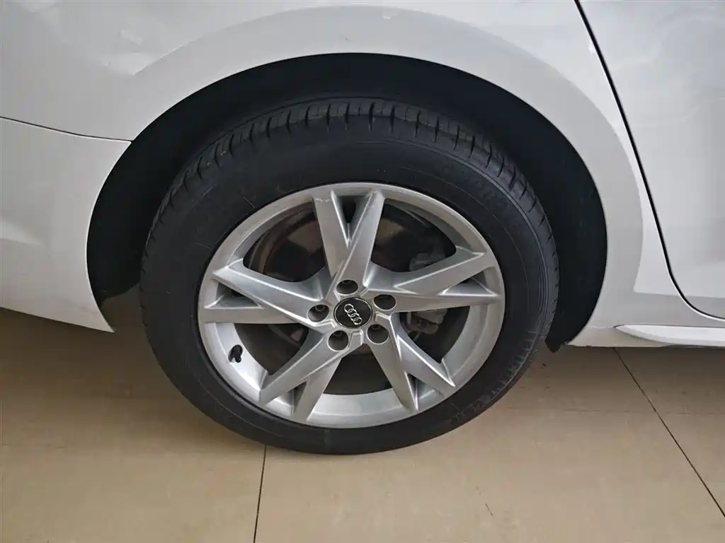 Audi A4L 2018 30th Anniversary 40 TFSI Progressive фото 26
