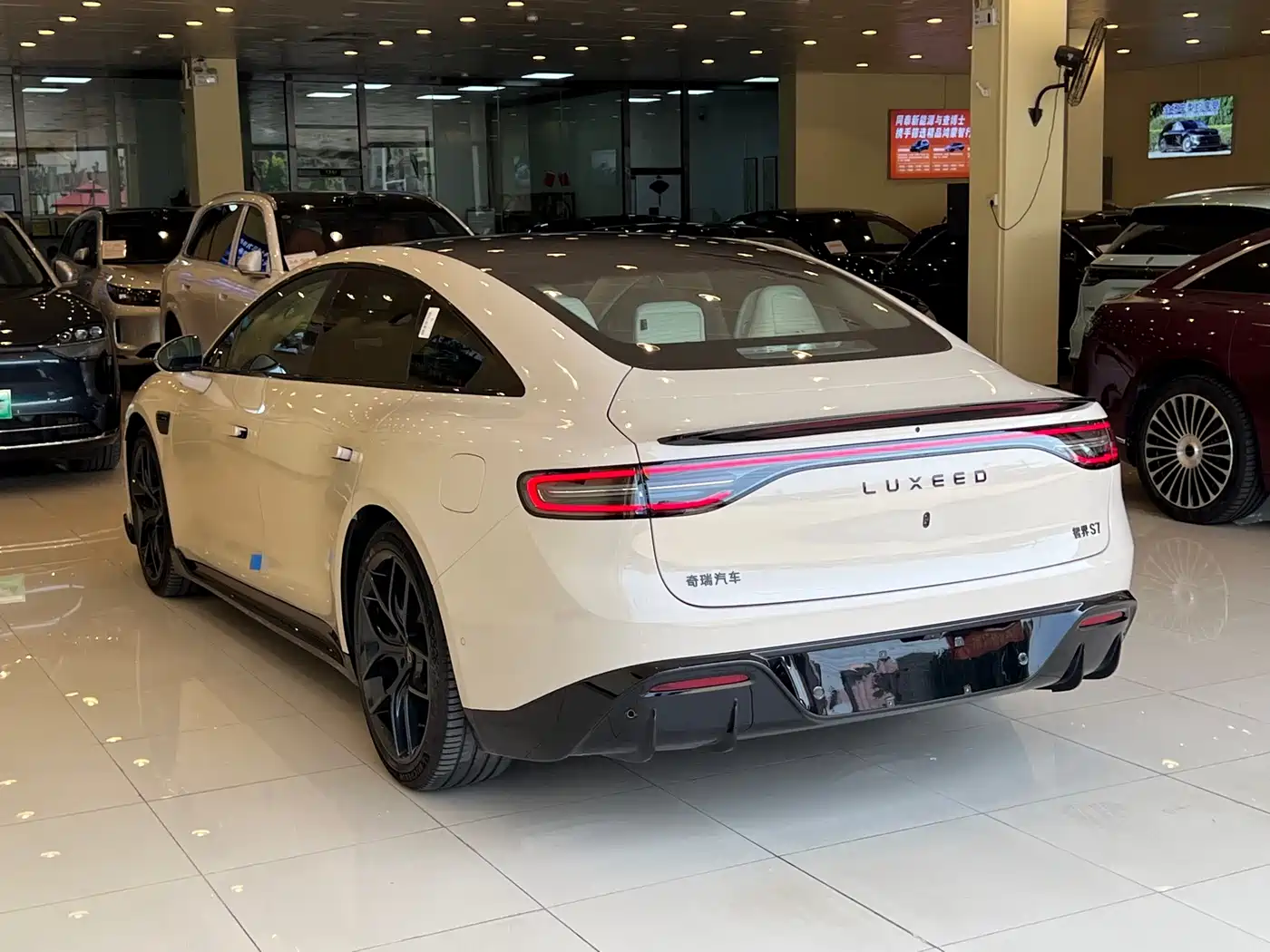 Zhijie S7 2026