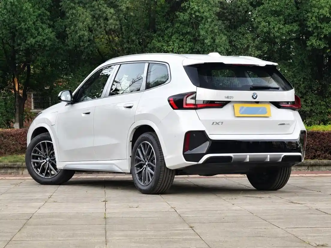 BMW iX1 2025 2025 eDrive25L M Sport Package
