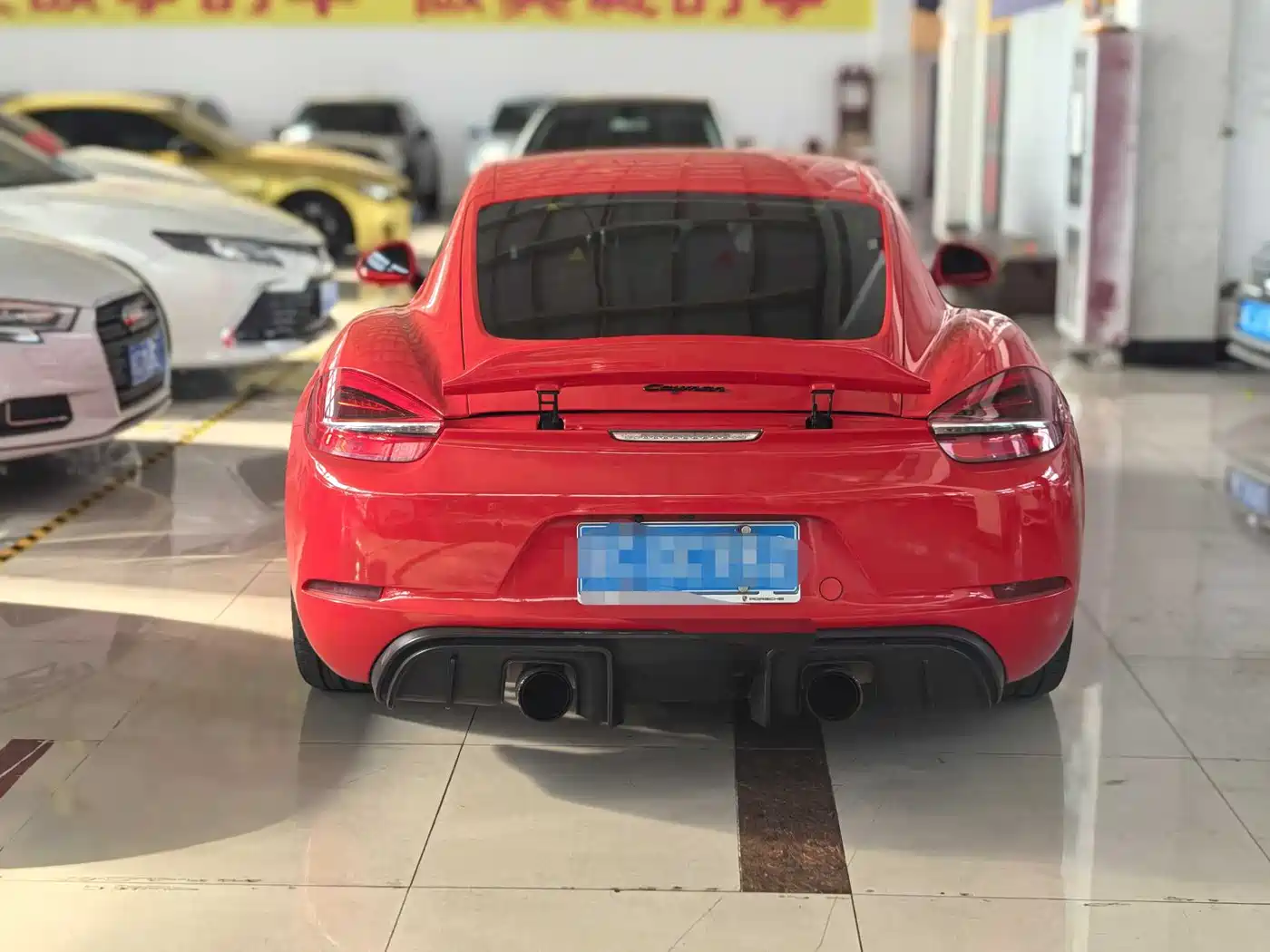 Porsche Cayman 2015 Cayman Style Edition 2.7L фото 4