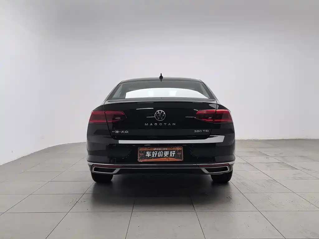 Фото 4 - Volkswagen Magotan
