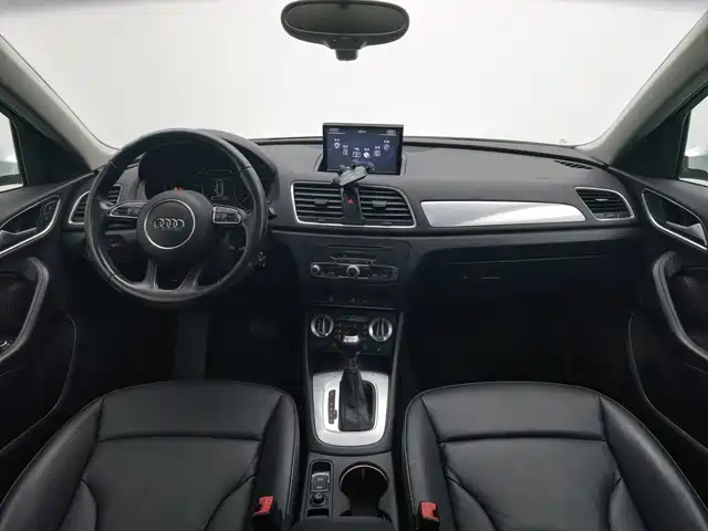 Audi Q3 2015 35 TFSI Comfort — фото 5