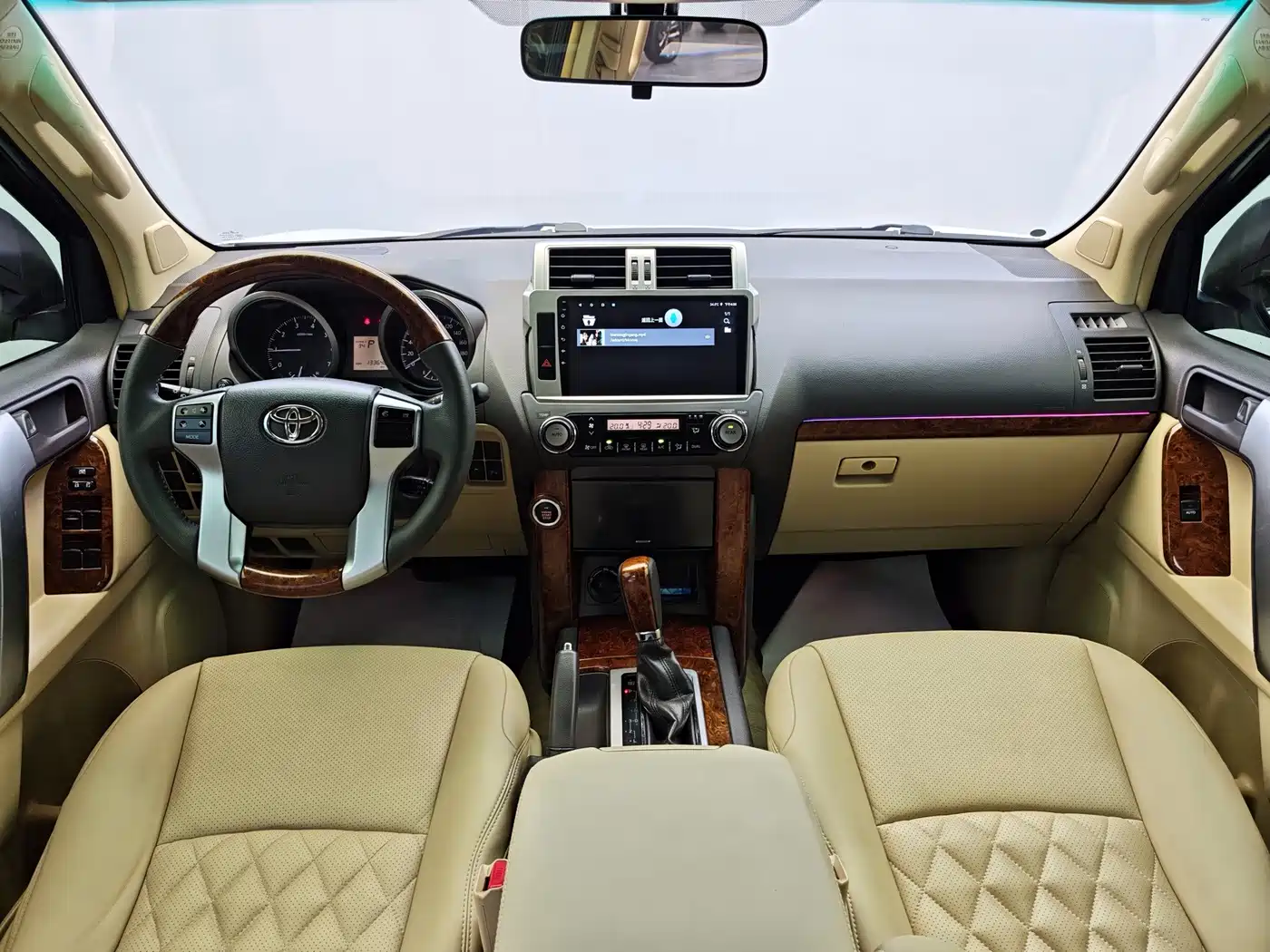 Фото 7 - Toyota Prado