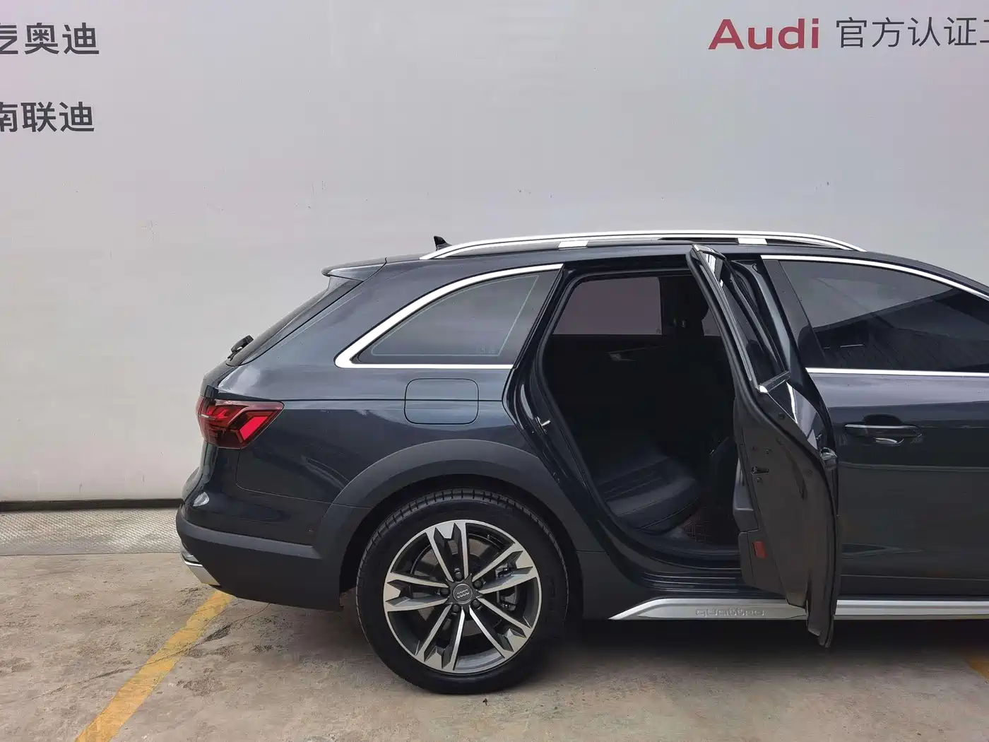 Audi A4 (Import) 2021 allroad quattro Explorer фото 25