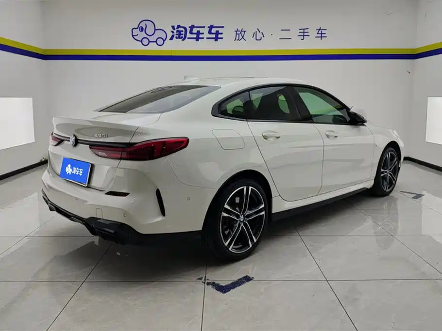 BMW 2 Series (Import) 2021 225i 4-Door Gran Coupe M Sport Shadow Edition фото 3