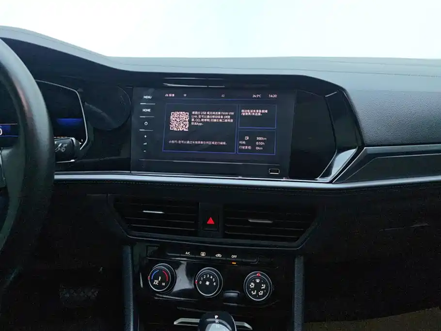 Volkswagen Sagitar 2021 280TSI DSG Surpassing Edition фото 13