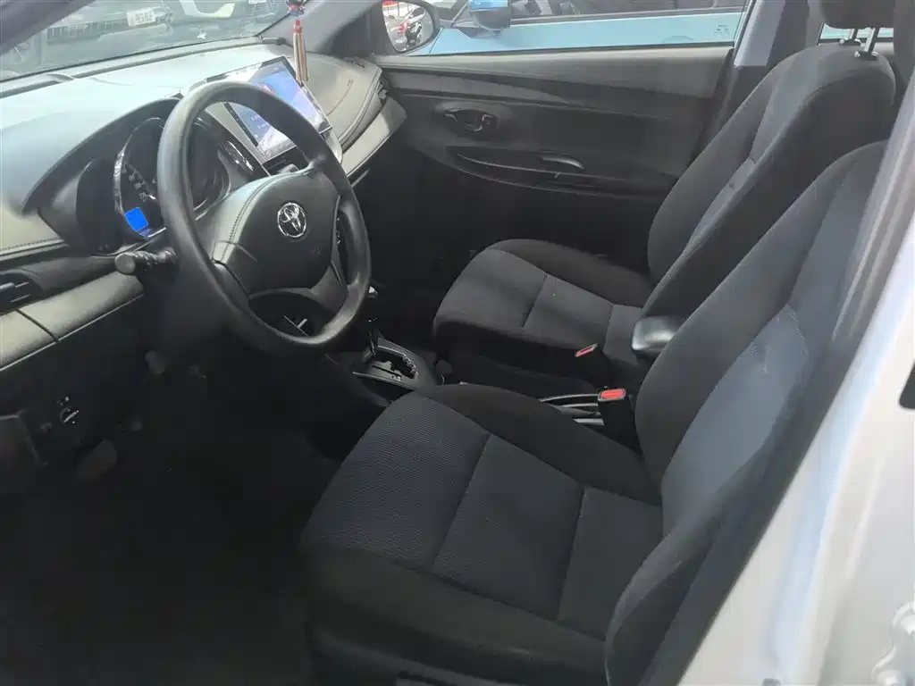 Toyota YARiS L Zhi Xuan 2016 Facelift 1.5E CVT Charming Edition фото 15