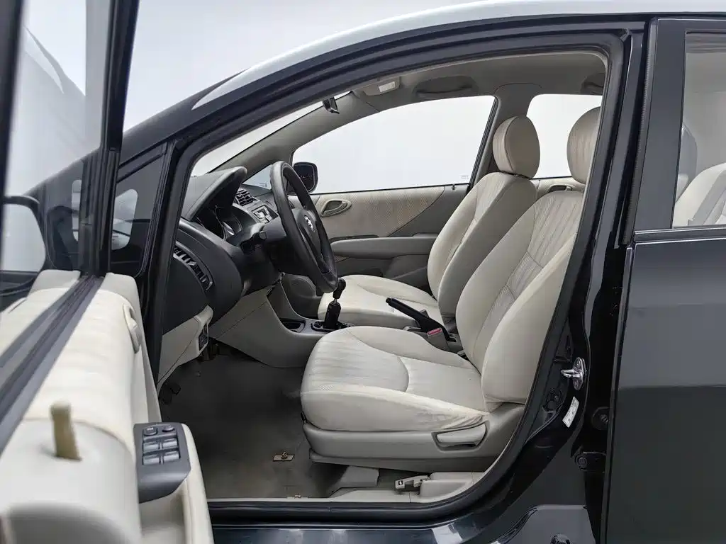 Everus S1 2015 2014 1.3L Manual Comfort Edition