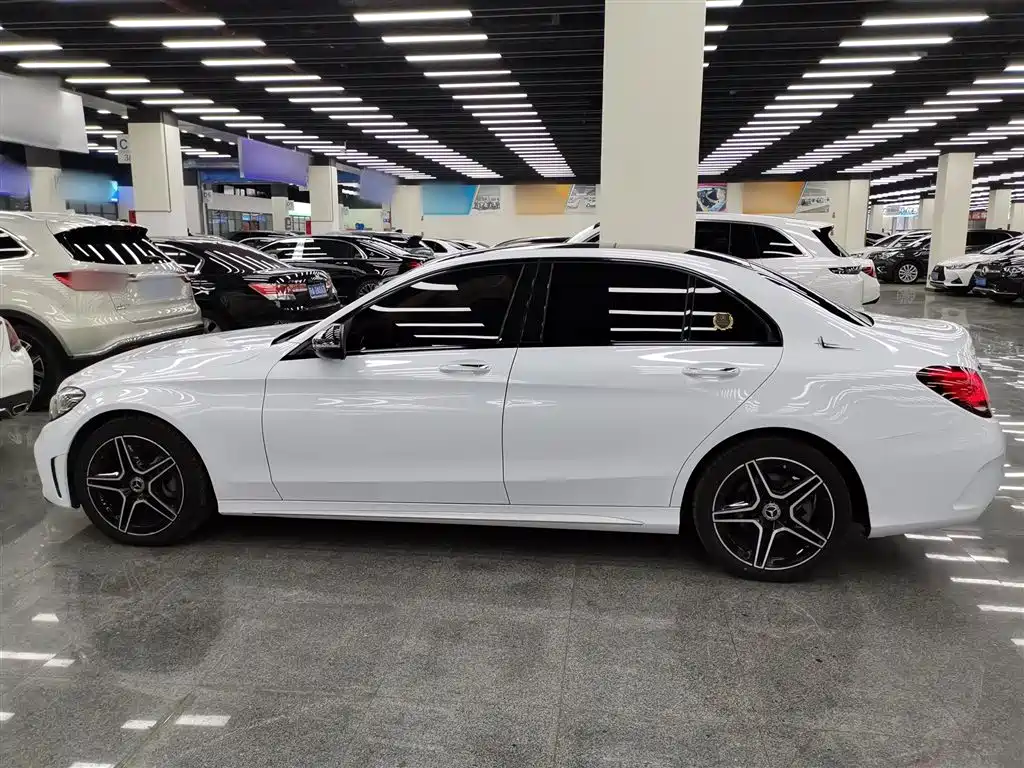 Mercedes-Benz C-Class 2021 C 260 L Sport Starry Exclusive Edition фото 4