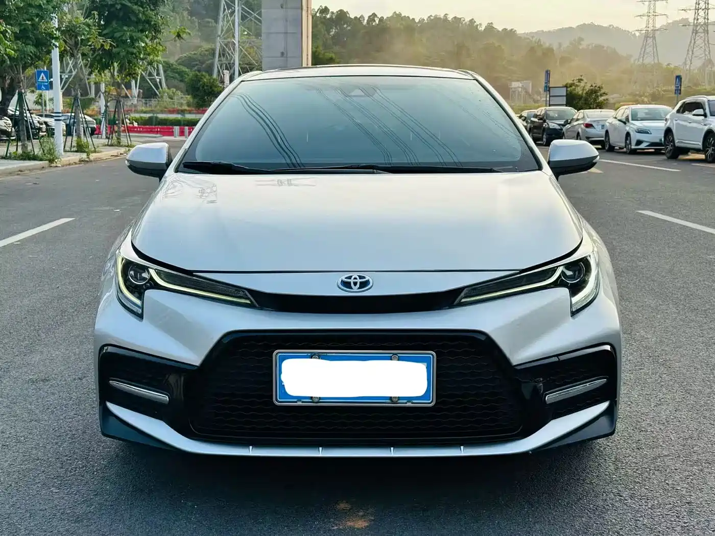 Toyota Levin 2021 Dual Engine 1.8H E-CVT Sport фото 2