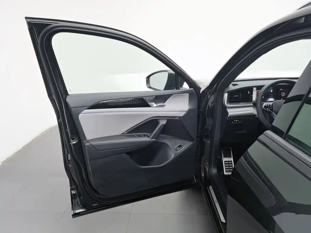 Фото 8 - Volkswagen Tayron