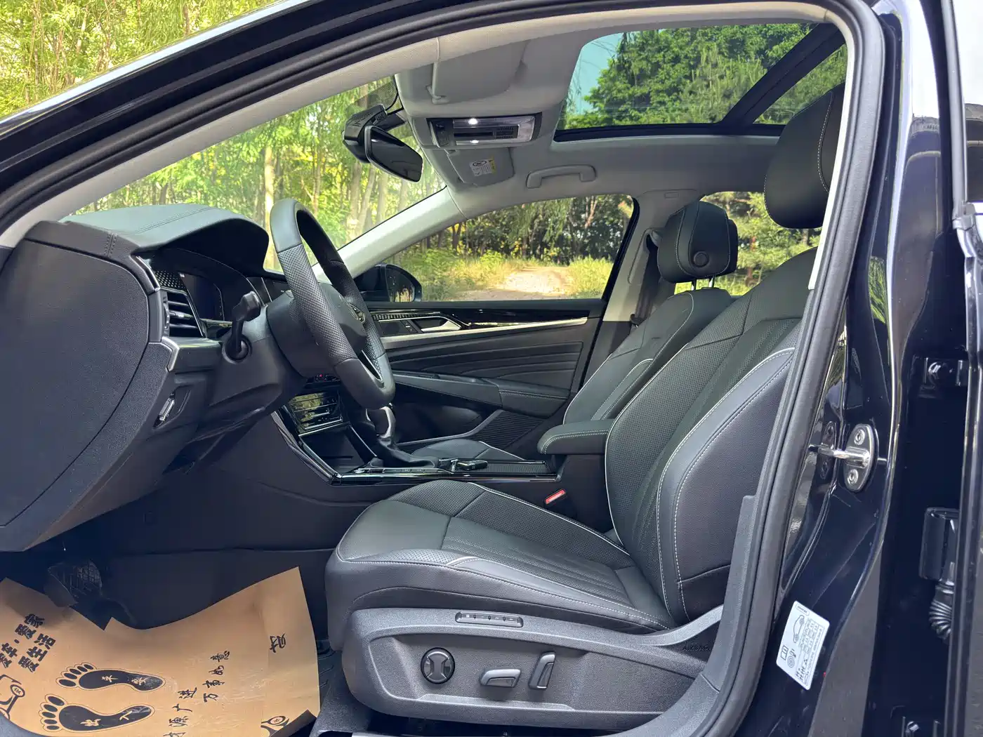 Volkswagen Passat 2024 330TSI Starlight Elite Edition фото 3