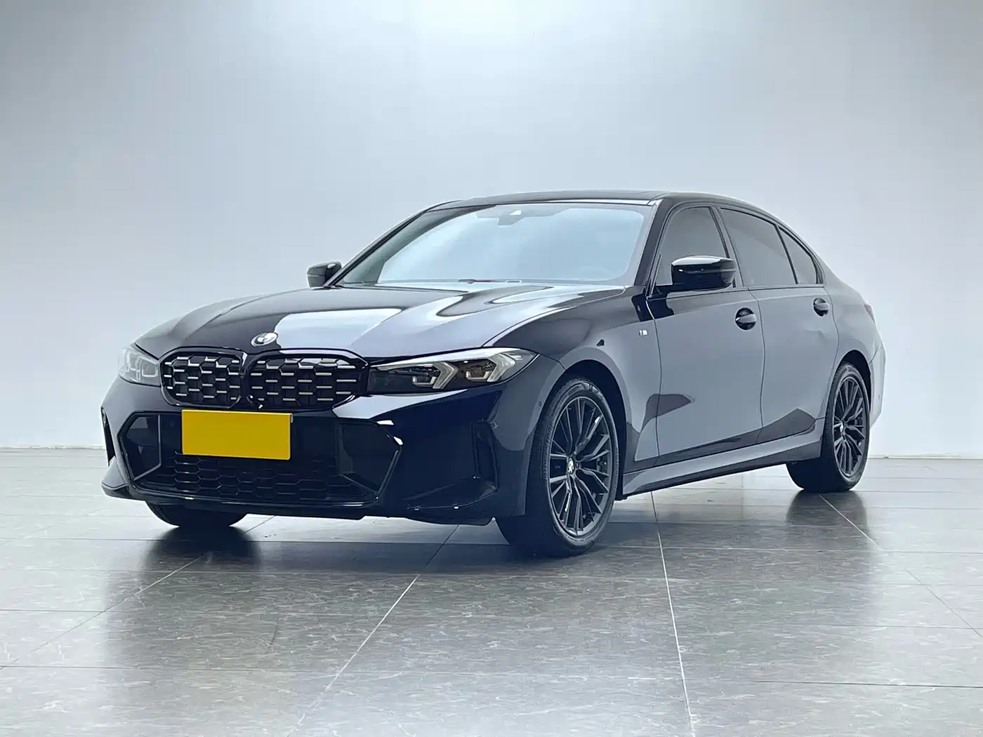 BMW 3 Series 2023 325Li M Sport Black Night Package