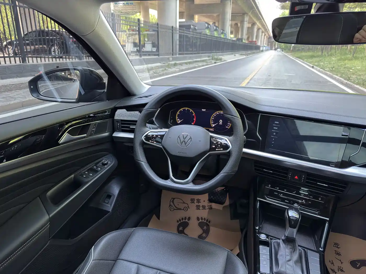 Volkswagen Passat 2024 330TSI Starlight Elite Edition фото 8
