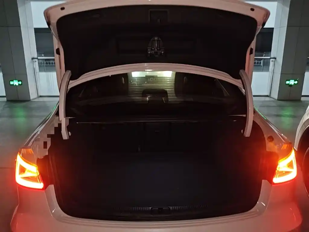 Audi A3 (Import) 2014 Limousine 40 TFSI S line Comfort фото 19