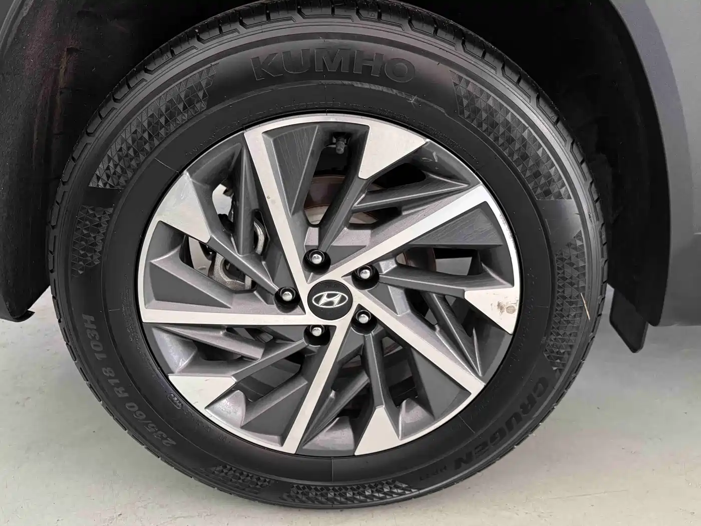 Hyundai Tucson 2023 Tucson L 1.5T Automatic 2WD GLX Elite Edition фото 15