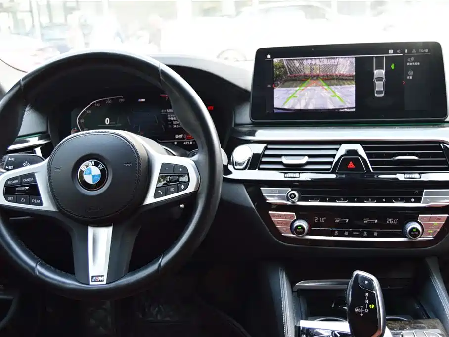BMW 5 Series 2022 Model Second Facelift 525Li M Sport Package фото 10