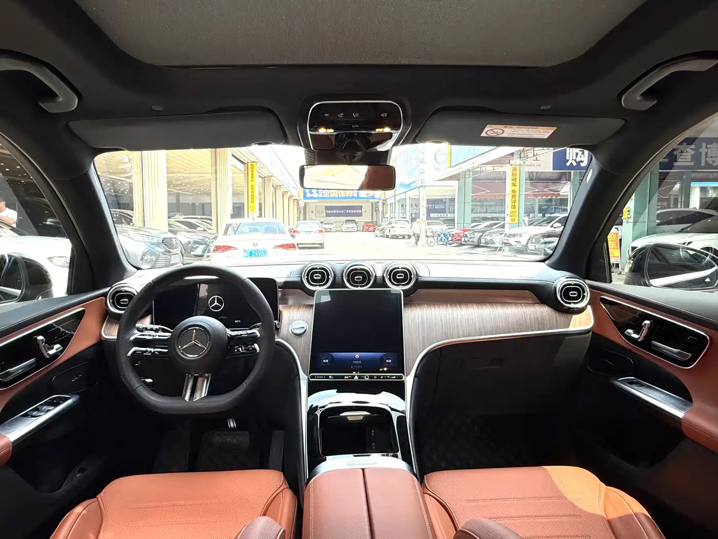 Mercedes-Benz GLC 2023 GLC 300 L 4MATIC Dynamic 7-Seater фото 19