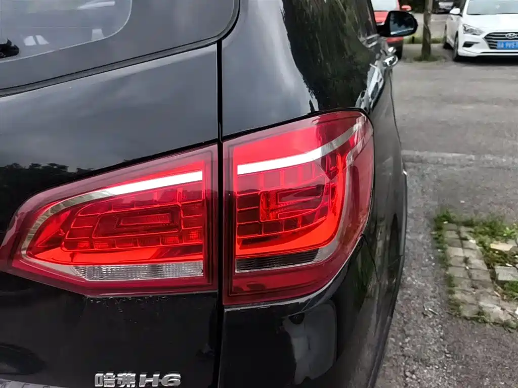 Haval H6 2014 Sport 1.5T Manual 2WD Elite фото 8