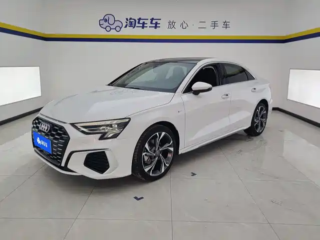 Audi A3 A3L Limousine 35 TFSI, Люкс Спорт