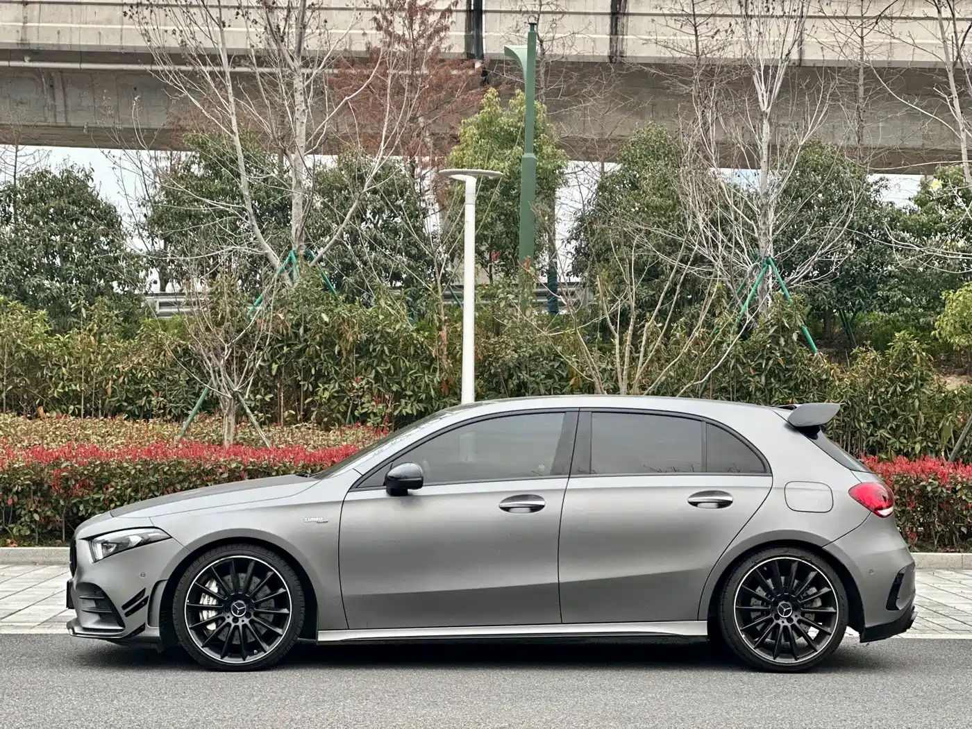 Mercedes-Benz A-Class AMG 2020 AMG A 35 L 4MATIC фото 7