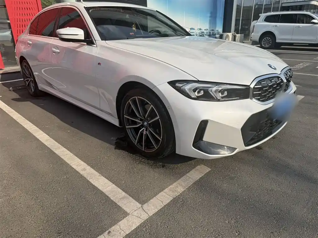 BMW 3 Series 2025 325Li M Sport Package фото 4
