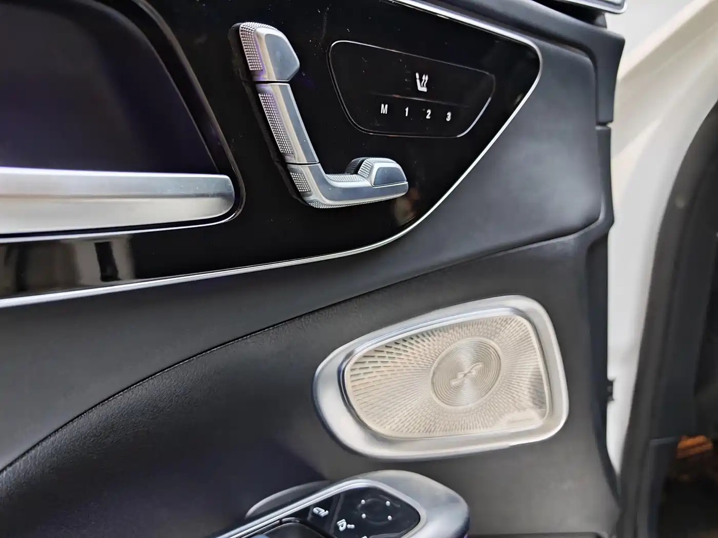 Mercedes-Benz C-Class AMG 2024 AMG C 43 4MATIC фото 14
