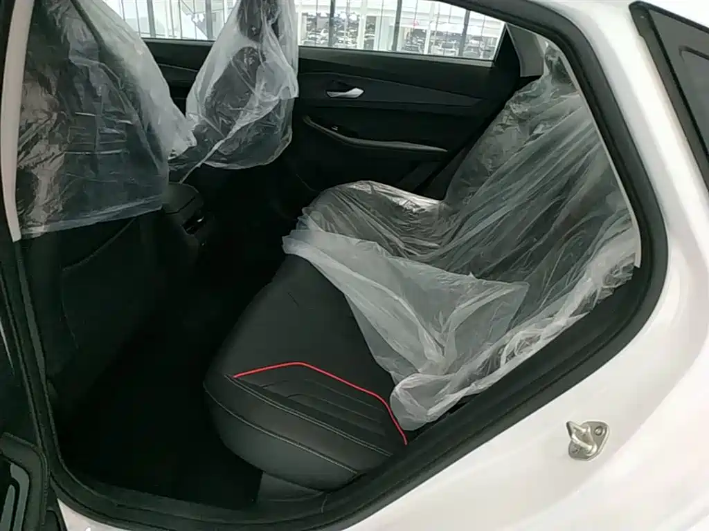 Geely Binrui 2026 2024 Binrui COOL 1.5T DCT Soaring Dragon Edition