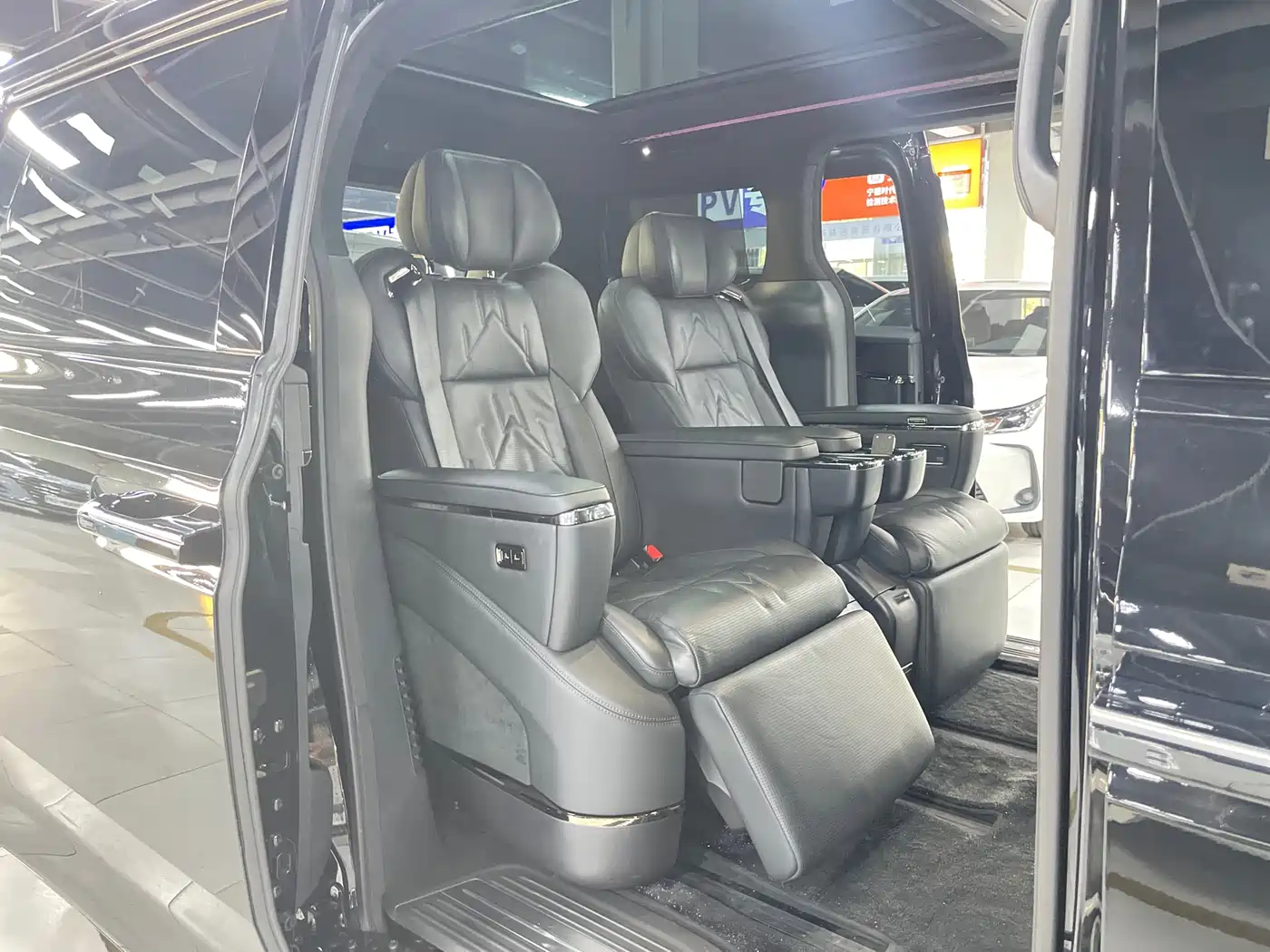 ZEEKR EXTREME KRYPTON 009