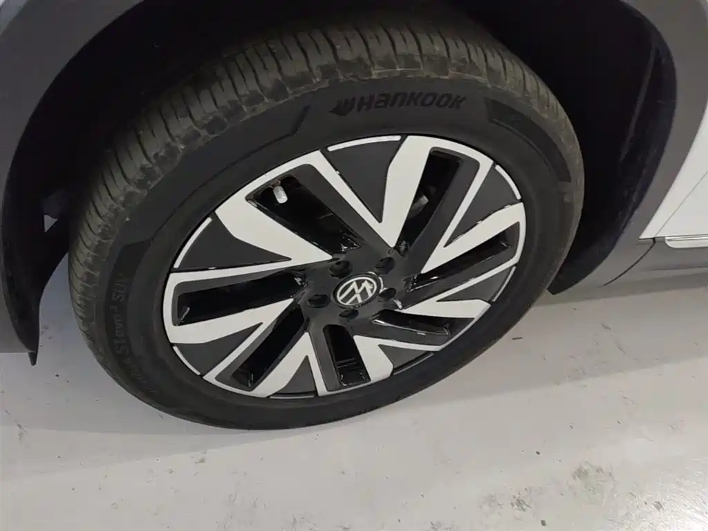 Volkswagen Tayron 2024 300TSI 2WD Luxury Plus Advanced фото 23