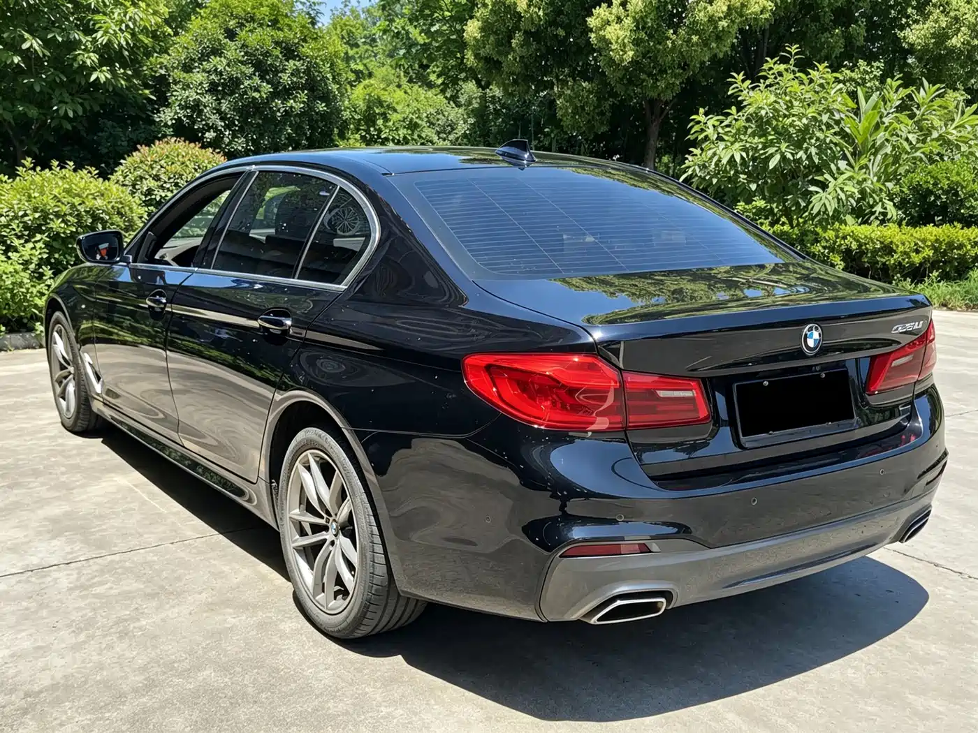 BMW 5 Series 2020 525Li M Sport Package фото 9
