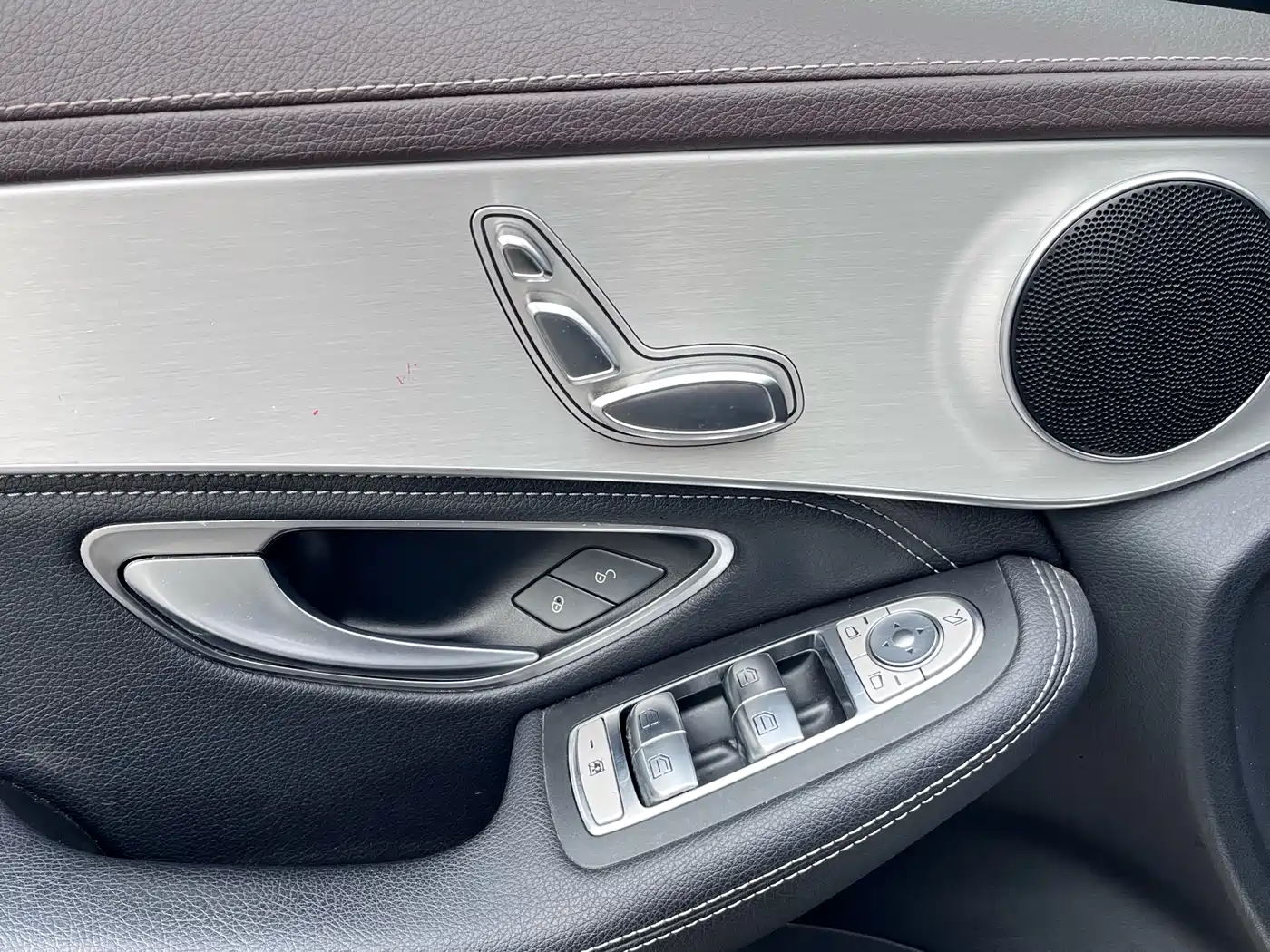 Mercedes-Benz GLC 2018 Facelift GLC 200 4MATIC фото 6