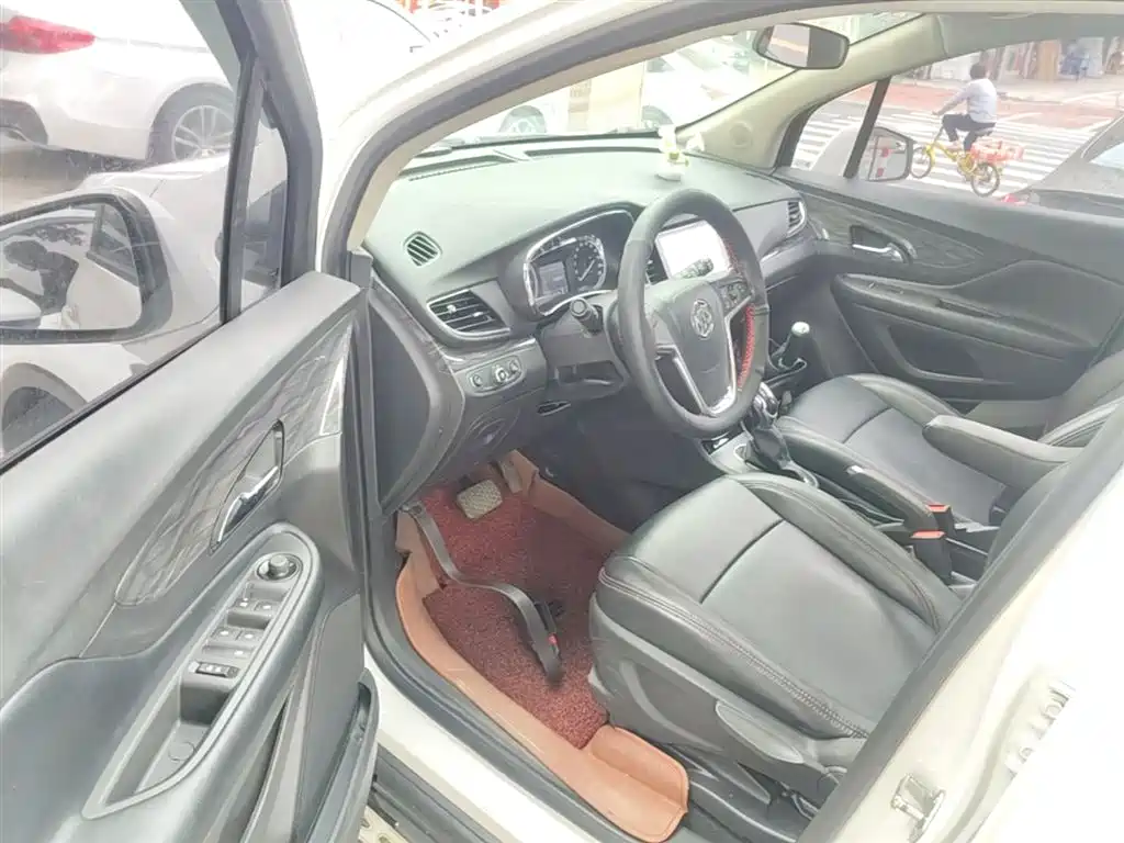 Buick Encore 2017 18T Automatic 2WD Urban Leading фото 16