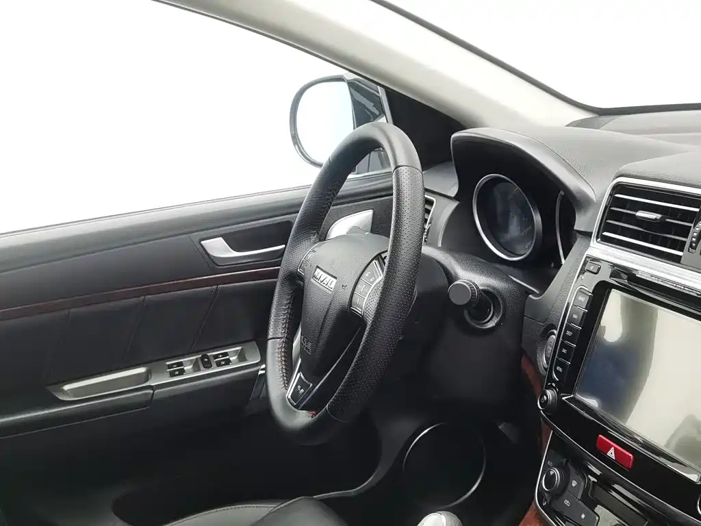 Фото 22 - Haval H6