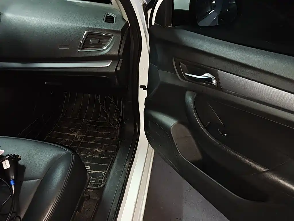 Roewe 360 2018 2018 PLUS 1.5L Automatic Exclusive Edition