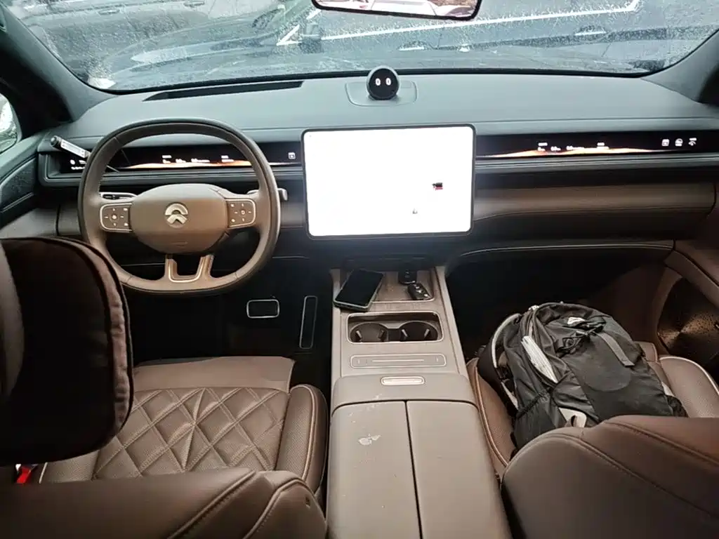 NIO ES8 2026 2025 Model 6-Seat Executive Luxury Edition