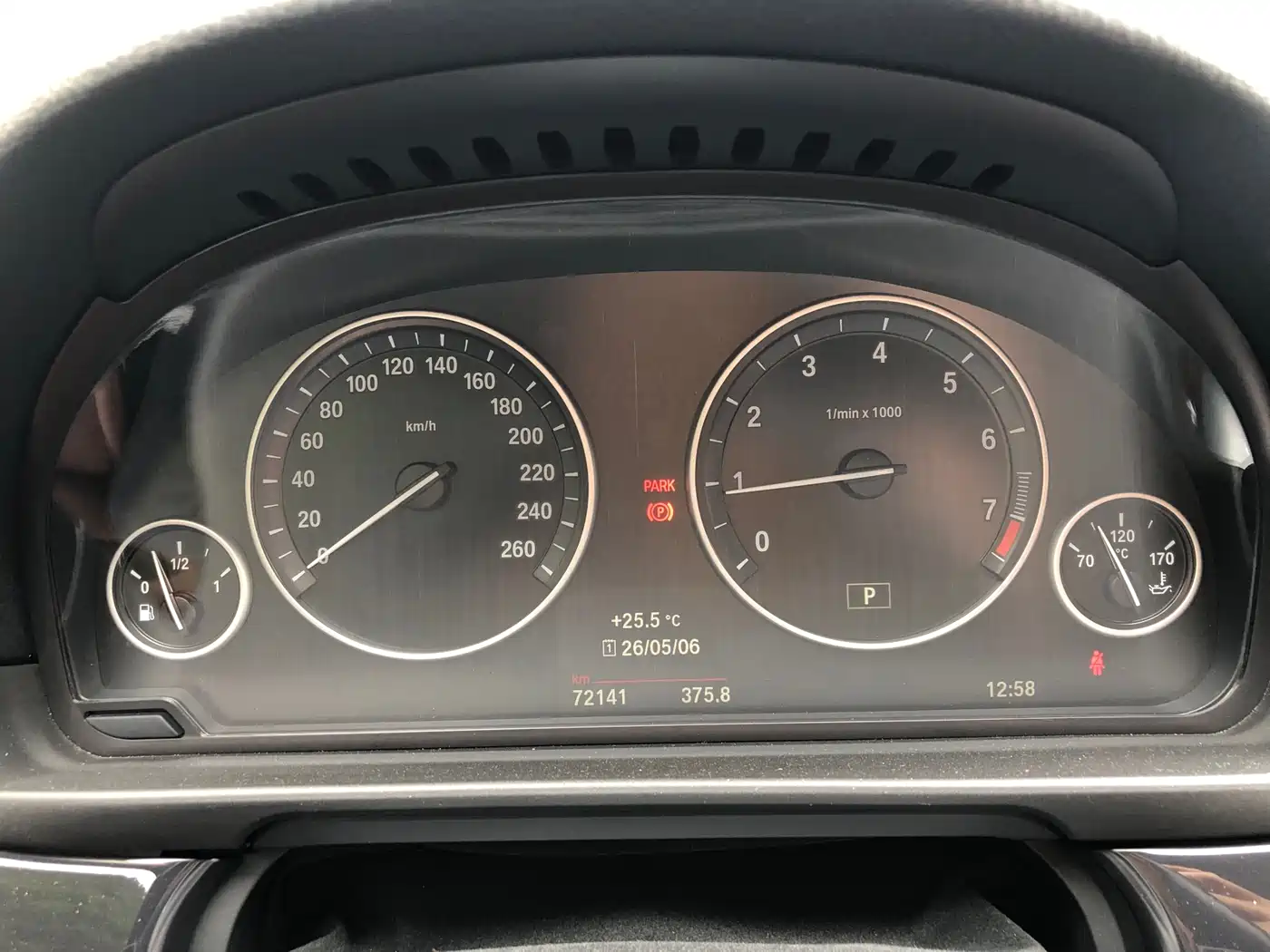 BMW 5 Series 2017 520Li Classic Edition фото 19