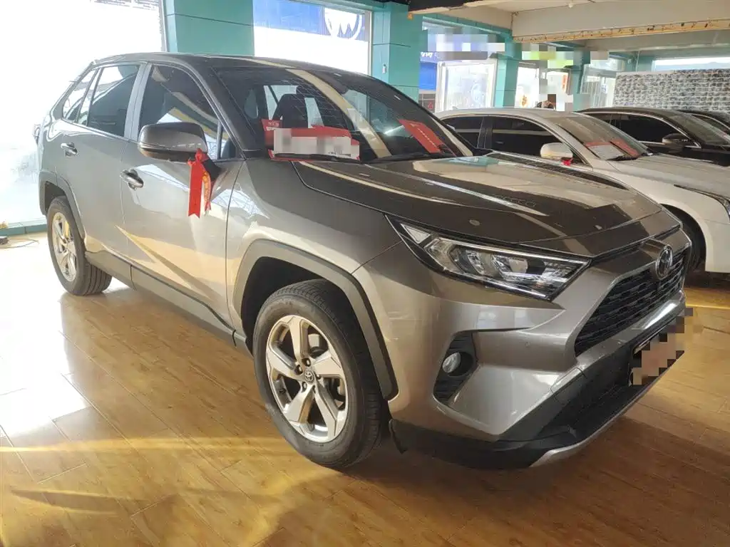Toyota RAV4 Rongfang 2022 2.0L CVT 2WD Trend Plus Edition фото 4