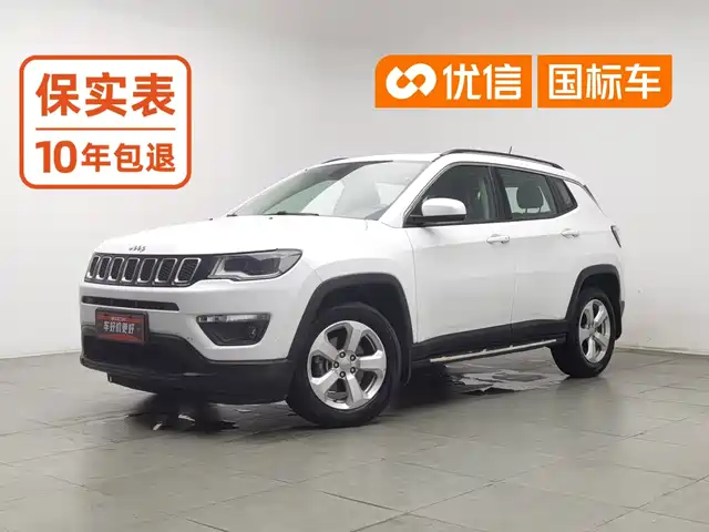 Jeep Compass 2017 200T Automatic Family Edition — фото 1