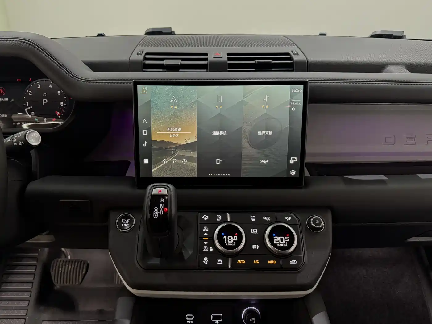 Land Rover Defender 2023 Model 90 3.0T P400 XS фото 5